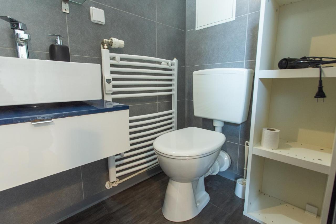 Halle  Full House Studios - Ls69 Apartments מראה חיצוני תמונה